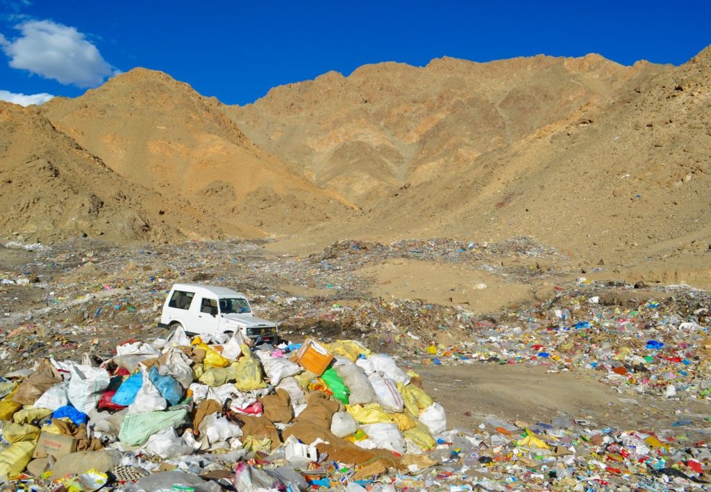 Leh-Ladakh Landfill_sustainable traveling